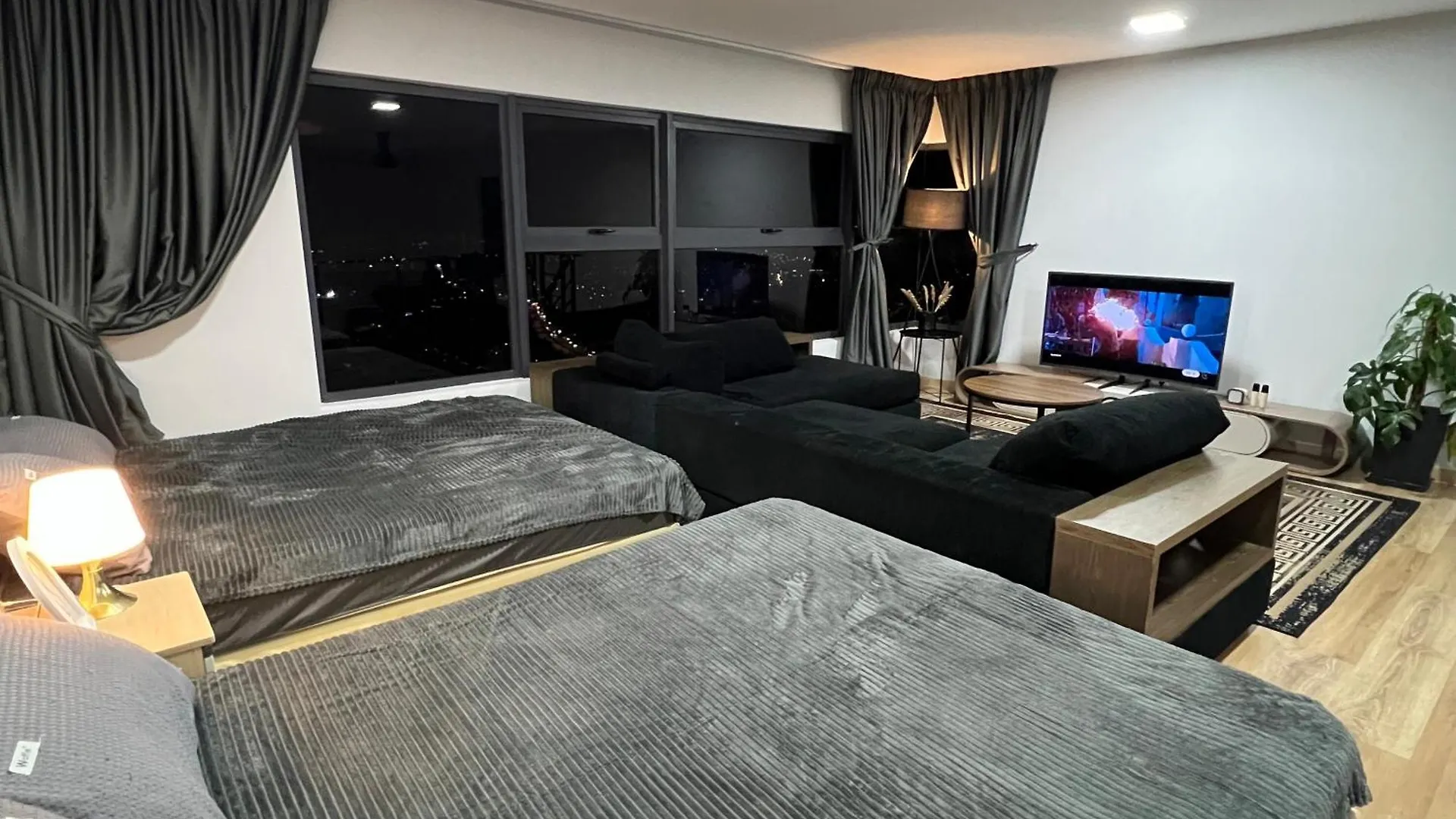 Apartment Arte Cheras 3 Bed Room 2King Bed 2 Queen Bed ,8 Pex Kuala Lumpur
