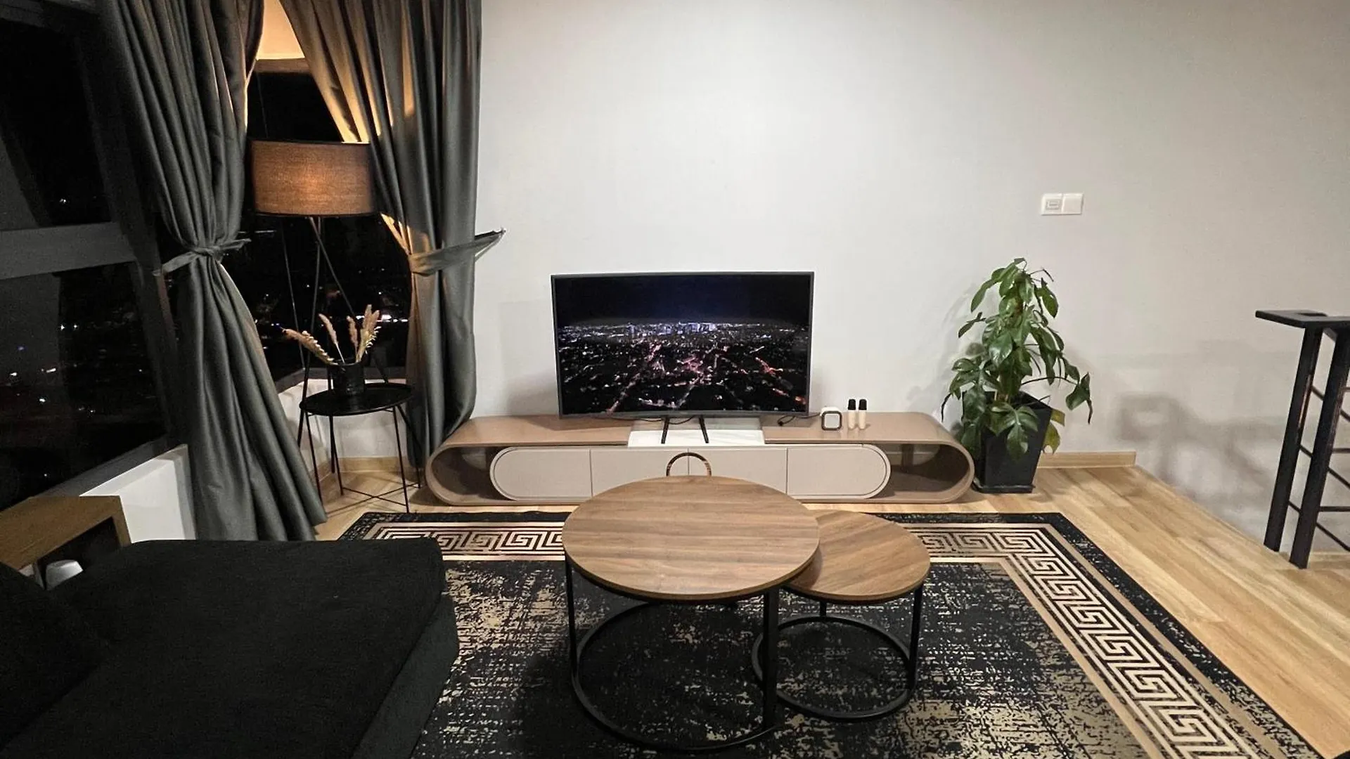 Arte Cheras 3 Bed Room 2King Bed 2 Queen Bed ,8 Pex Kuala Lumpur