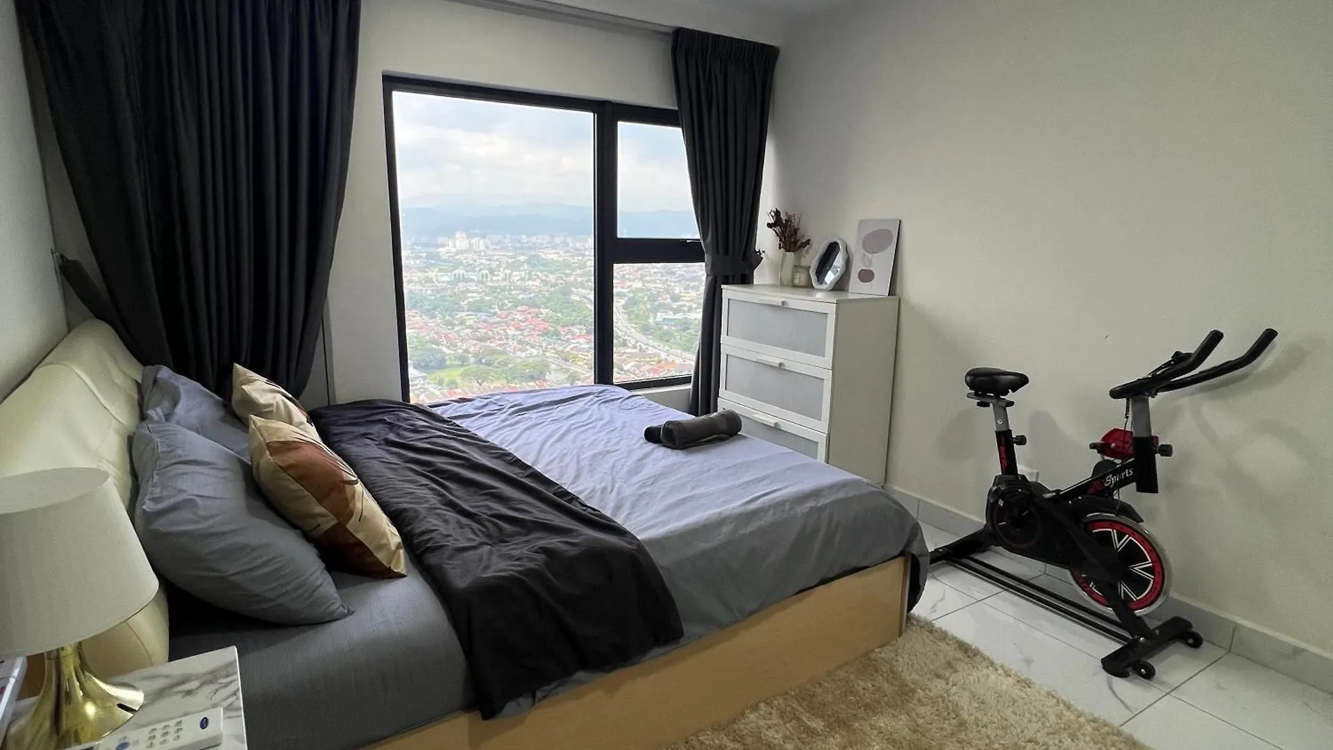 Arte Cheras 3 Bed Room 2King Bed 2 Queen Bed ,8 Pex Kuala Lumpur Apartment