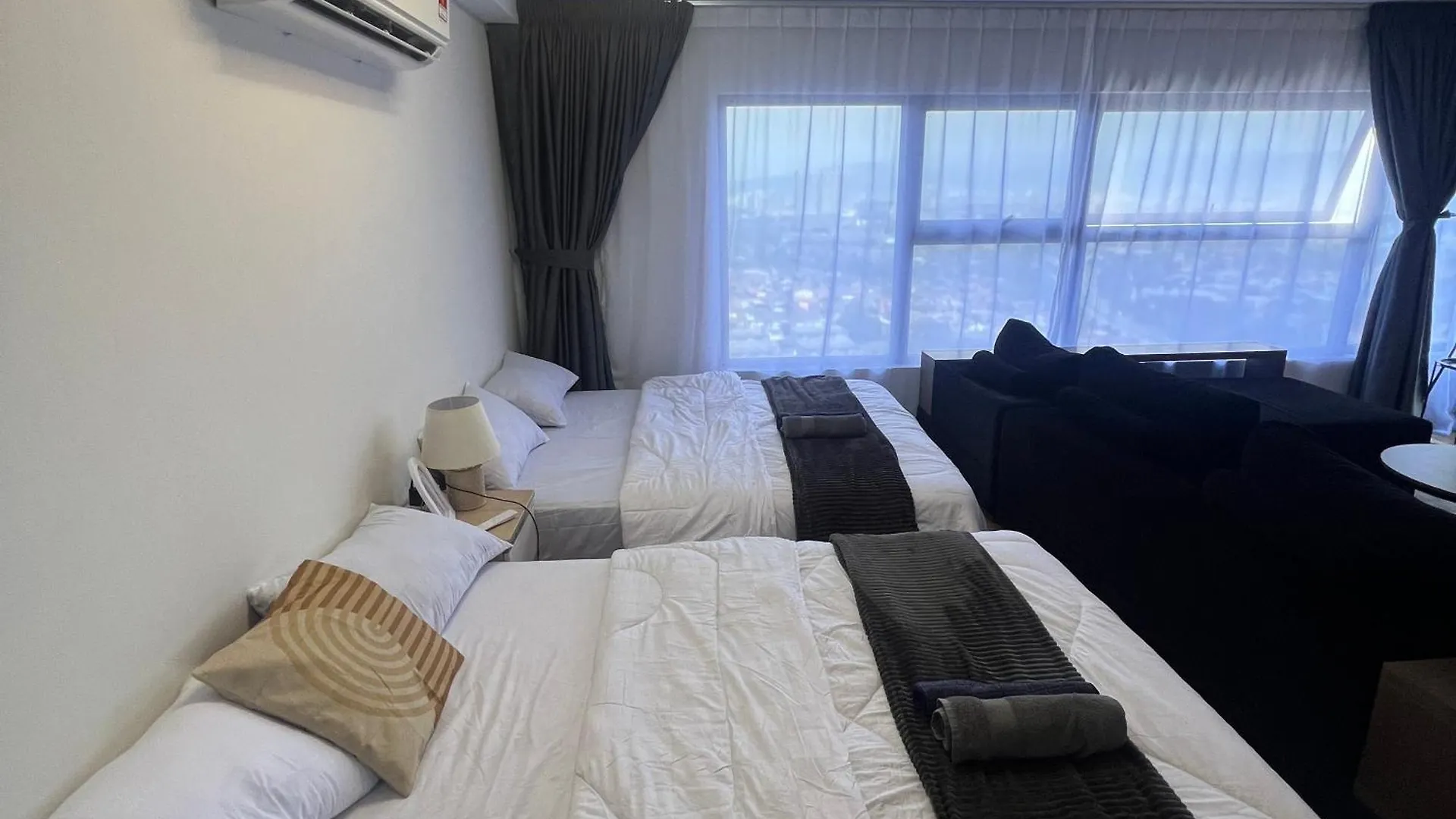 Arte Cheras 3 Bed Room 2King Bed 2 Queen Bed ,8 Pex Kuala Lumpur Apartment